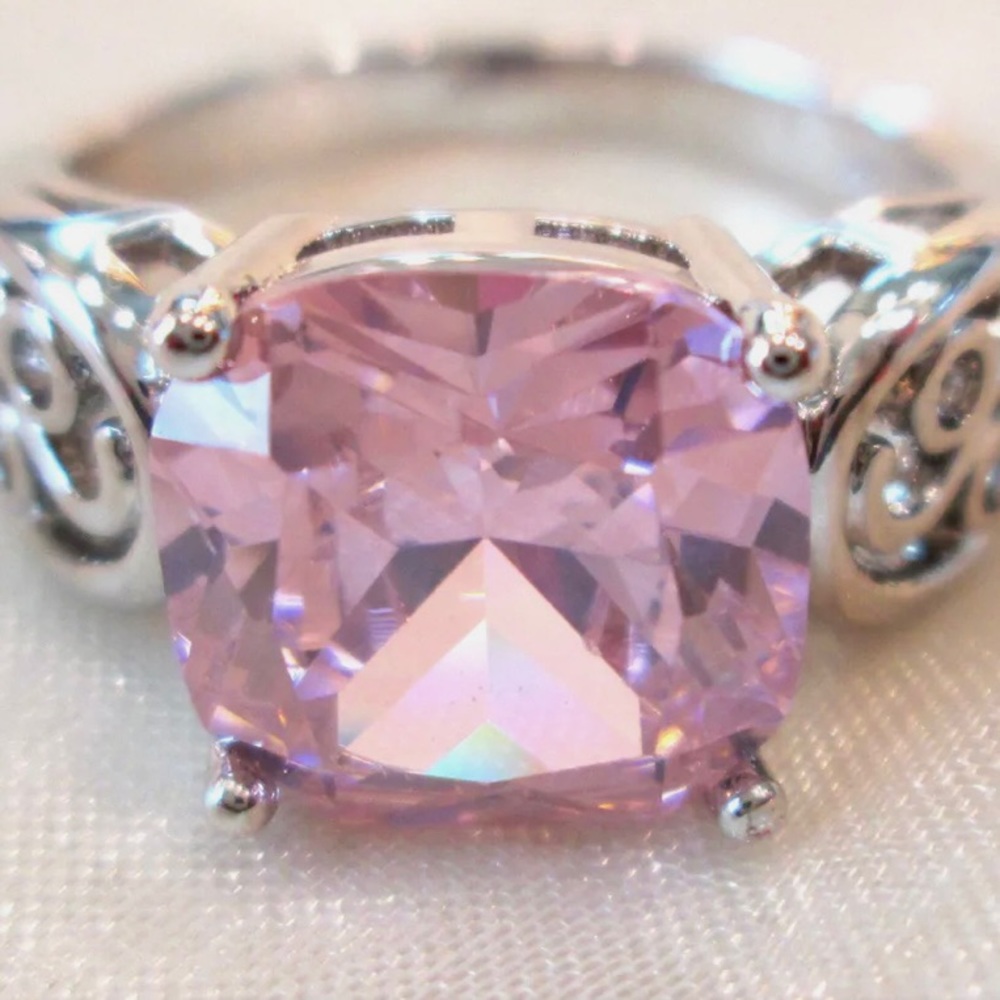Pink Zircon Filigree Ring - Picture 3 of 6